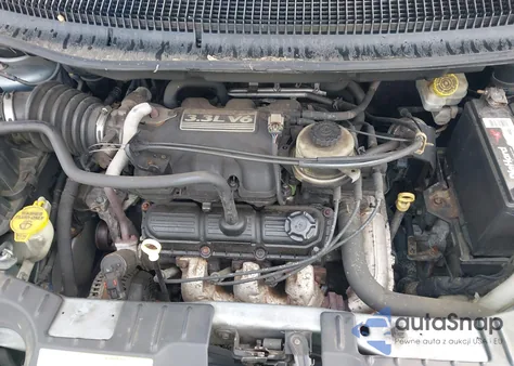 2005 Chrysler Town & Country Lx from USA, damaged, VIN 2C4GP44R55R232553